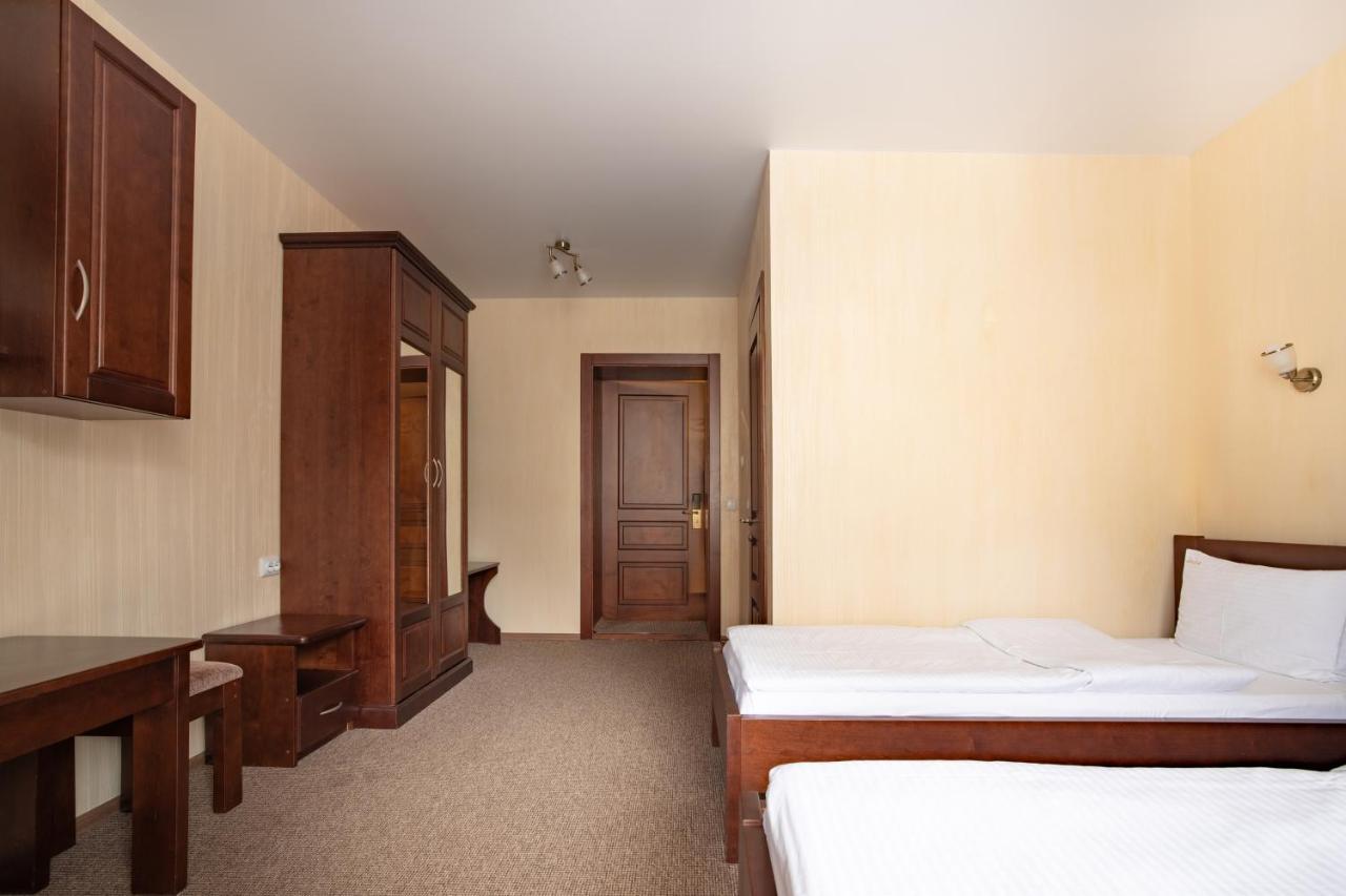 Private Rooms In Hotel Lift 1R Bukovel Exterior foto