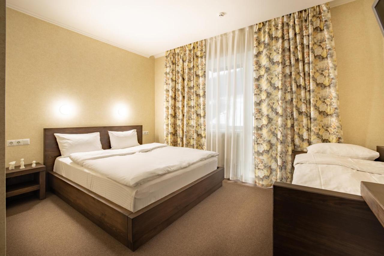 Private Rooms In Hotel Lift 1R Bukovel Exterior foto