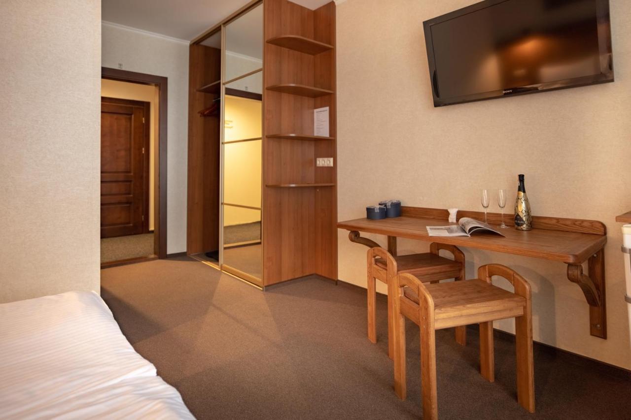 Private Rooms In Hotel Lift 1R Bukovel Exterior foto