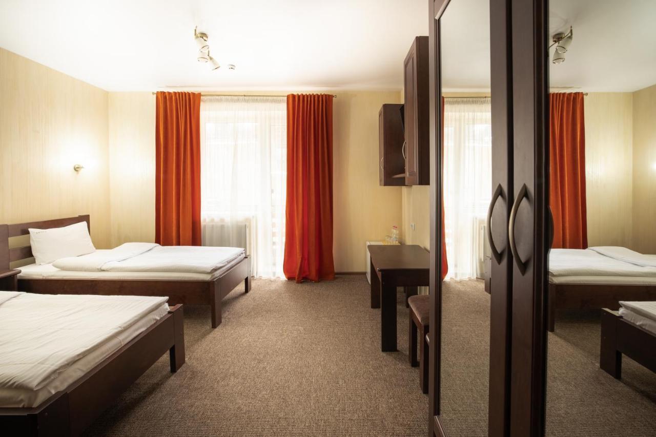 Private Rooms In Hotel Lift 1R Bukovel Exterior foto